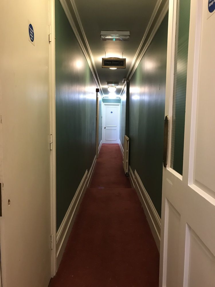 Atis The Park Inn Dover Bagian luar foto